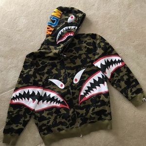 Shark Hoodie Sweatshirt by A Bathing Ape size XL